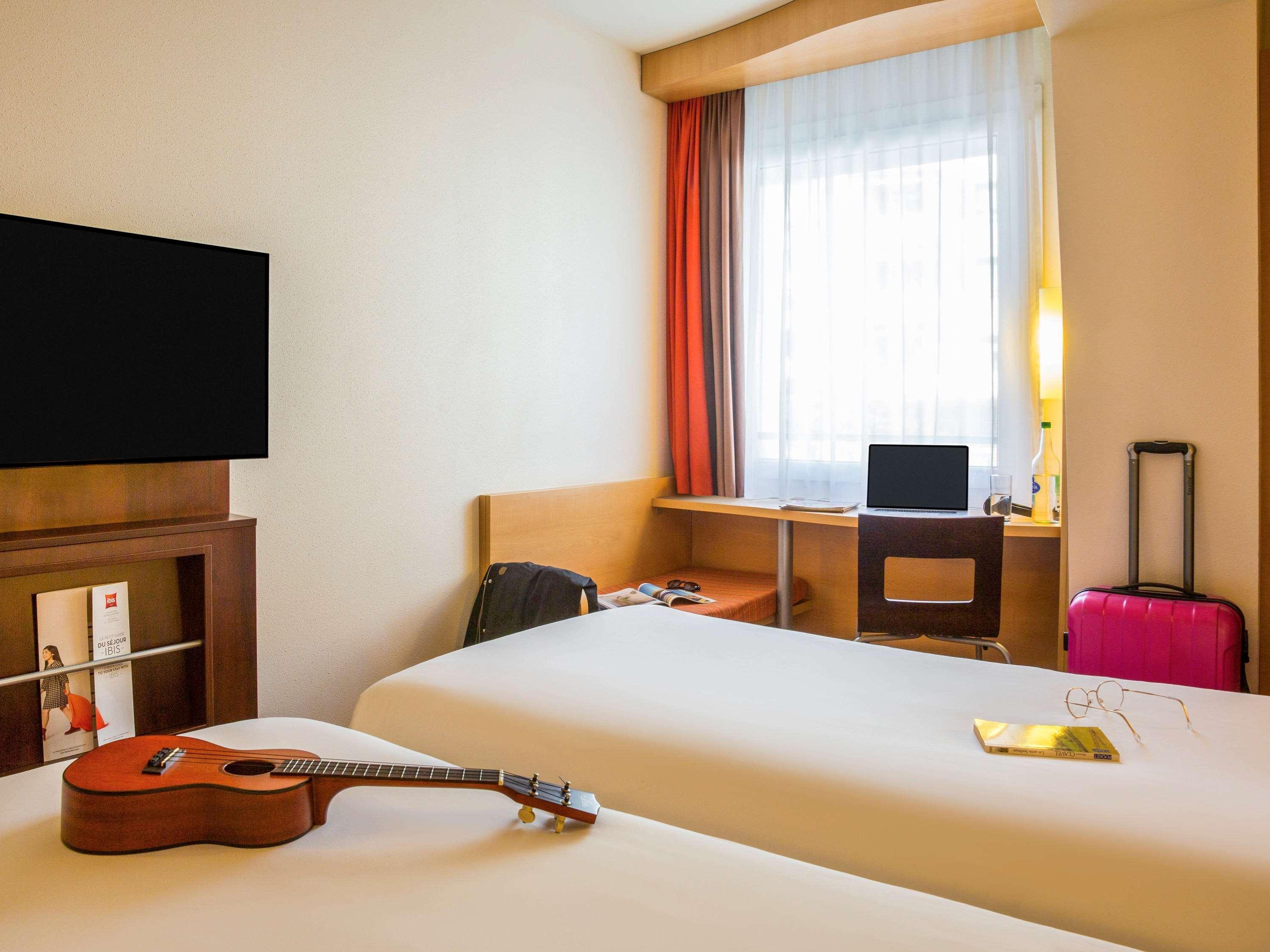 होटल Ibis Centre 3*